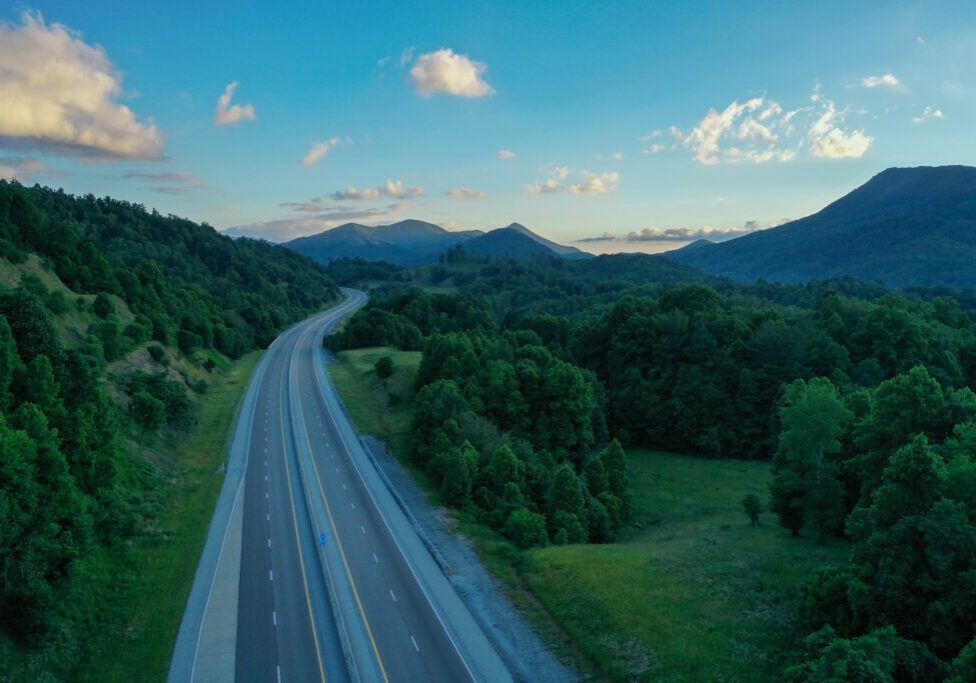 Tennessee mountains stock photo blog featured (JPEG, 2400 × 1600)